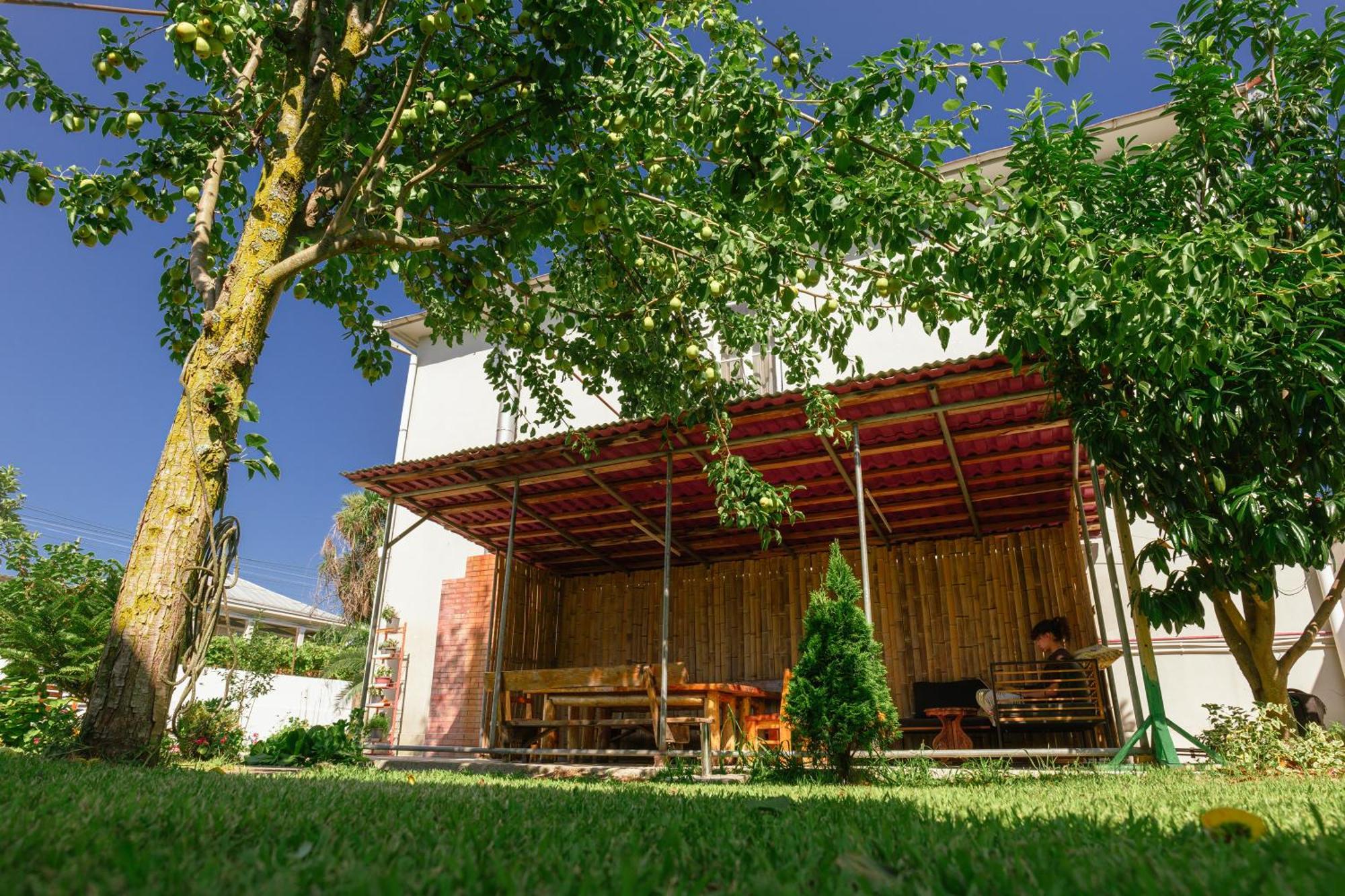 Senima'S Paradise Batumi Esterno foto